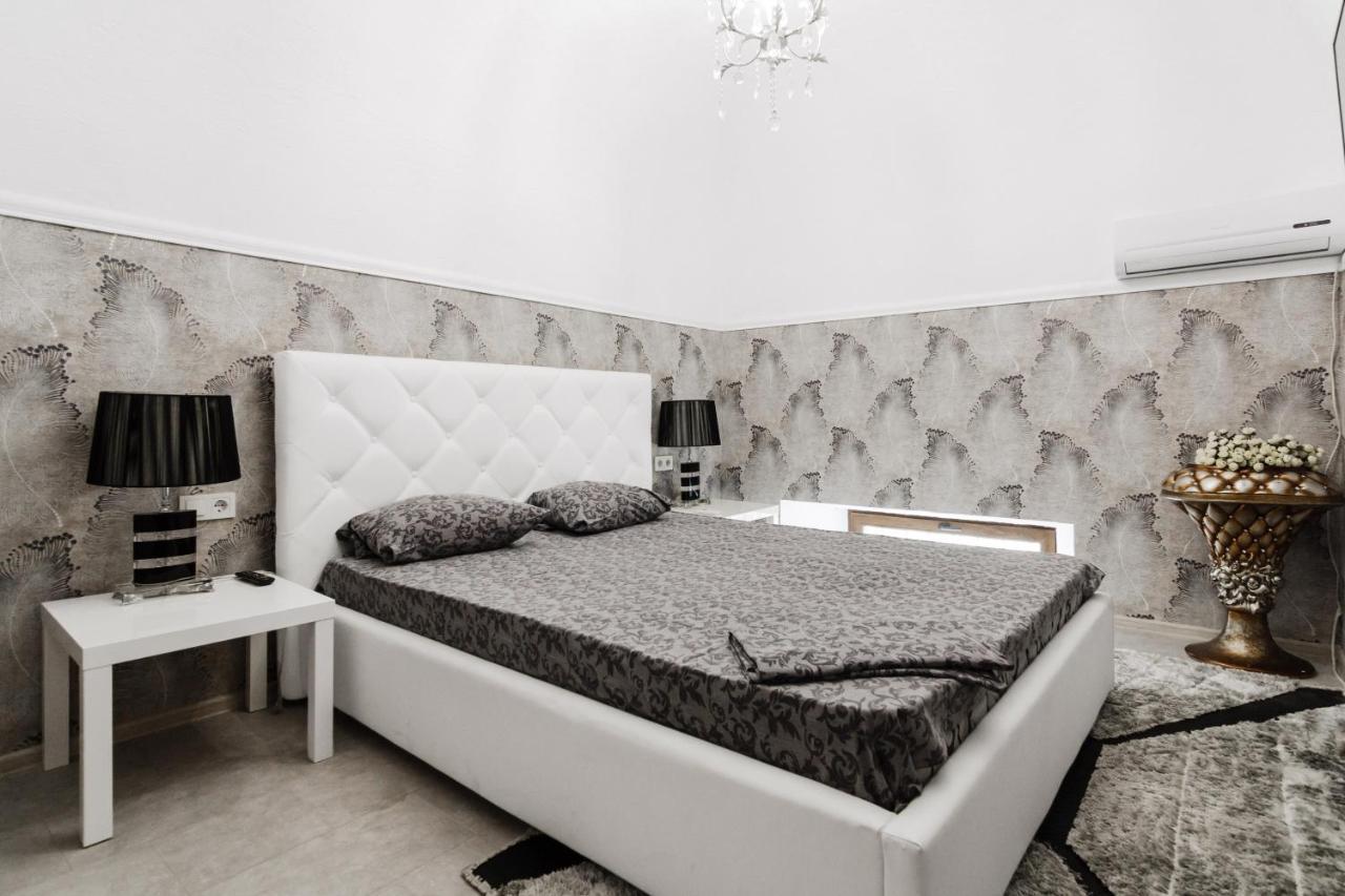 Katerynynska Street 3-Bedrooms Apartment Одеса Екстер'єр фото